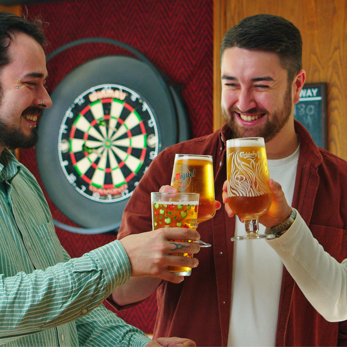 Raise a glass This Father's Day at The Palace Vaults in Caernafon!